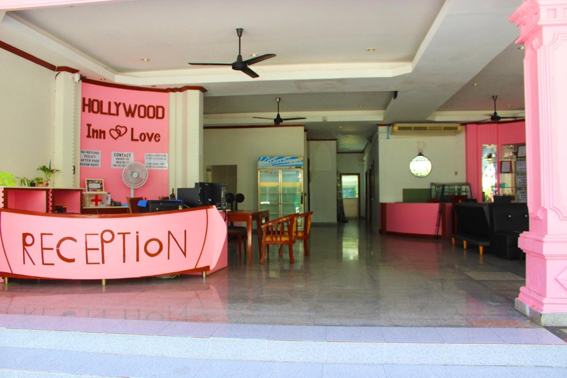 Hollywood Inn Hotel Patong Exteriör bild